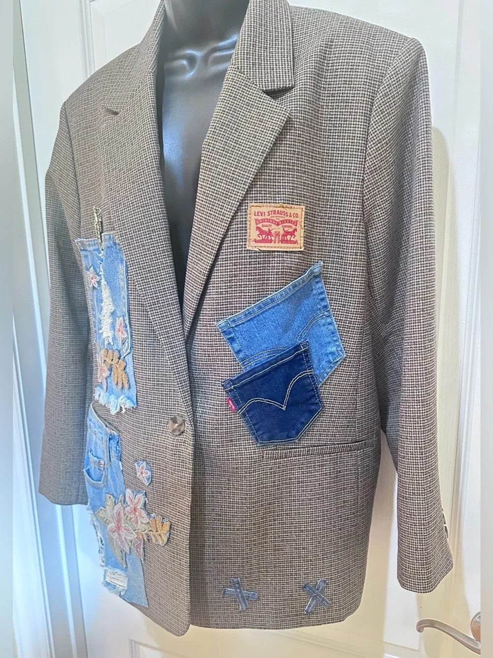 Upcycled Patchwork Embellished Brown plaid Blazer with Denim Accents size 16W - Picture 3 of 4